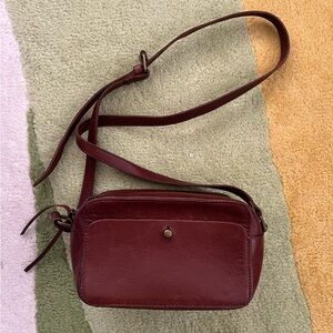 Madewell Transport Camera Bag in burgundy leather